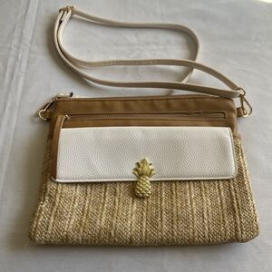 Tackle And Tides Crossbody Summer Bag Purse 5 Pouches Goldstone Metal Pineapple